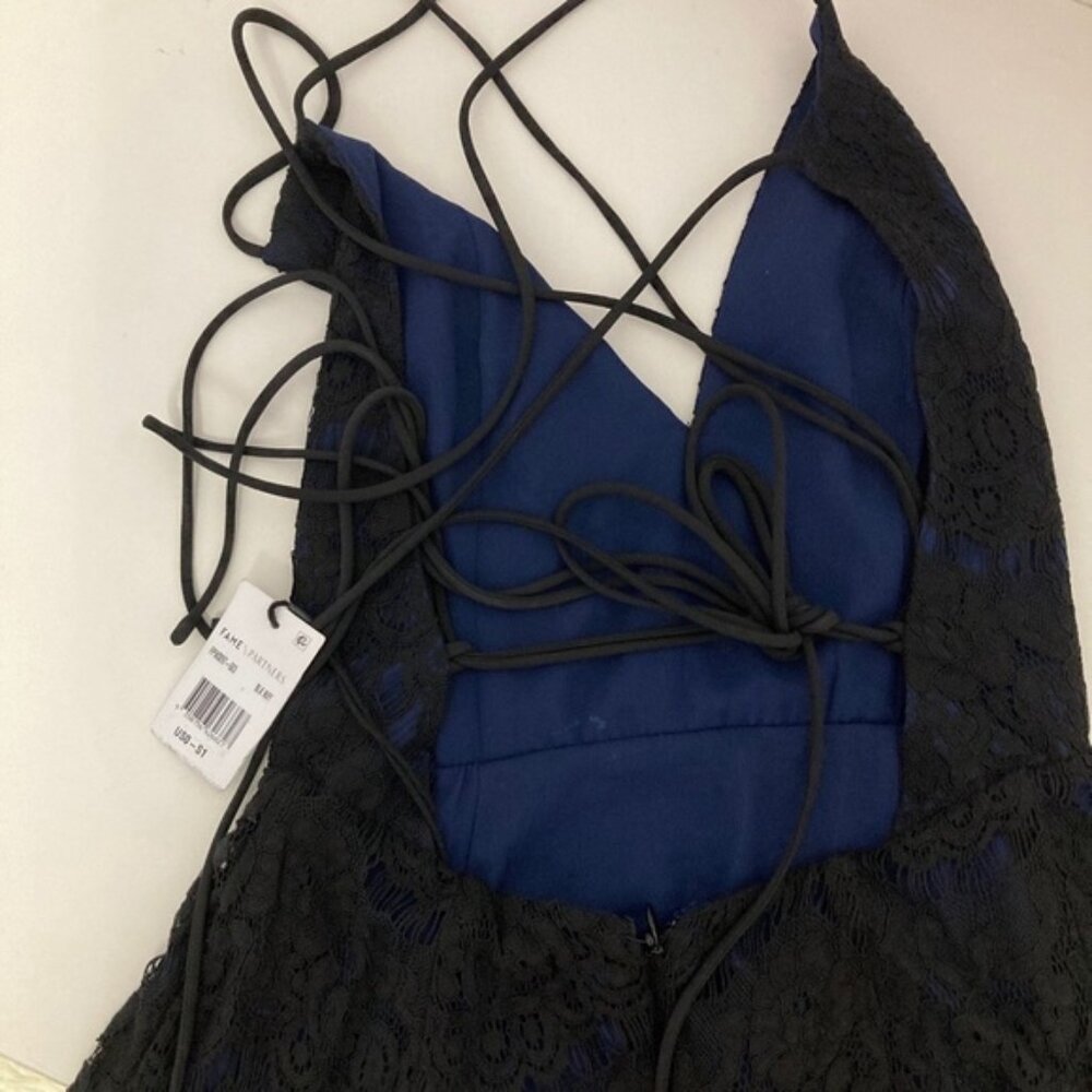 FAME AND PARTNERS The Austin Lace Dress - Picture 5 of 9